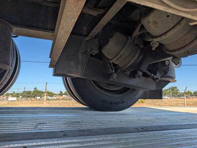 2015 Fontaine 48x102 Tandem Axle Lowboy Trailer - Air Ride, Fixed Axle