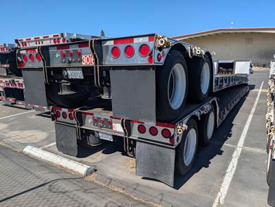 2015 Fontaine 48x102 Tandem Axle Lowboy Trailer - Air Ride, Fixed Axle