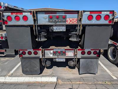 2015 Fontaine 48x102 Tandem Axle Lowboy Trailer - Air Ride, Fixed Axle