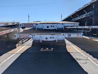 2015 Fontaine 48x102 Tandem Axle Lowboy Trailer - Air Ride, Fixed Axle