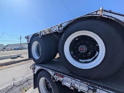 2015 Fontaine 48x102 Tandem Axle Lowboy Trailer - Air Ride, Fixed Axle