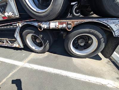 2015 Fontaine 48x102 Tandem Axle Lowboy Trailer - Air Ride, Fixed Axle