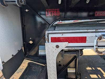 2015 Fontaine 48x102 Tandem Axle Lowboy Trailer - Air Ride, Fixed Axle