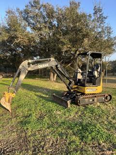 John Deere 30G Mini Excavator