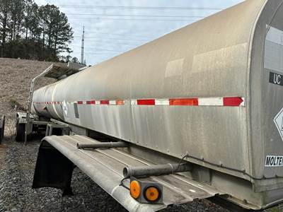 Brenner 3800 Gallon Stainless Steel Non Code Tank Trailer - Tandem Axle, Spring