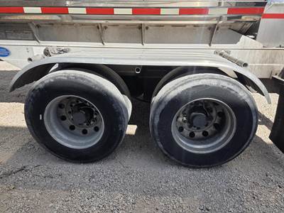 2011 Walker 6800 Gallon Stainless Steel Non Code Tank Trailer Tandem Axle Air Ride