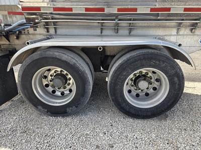 2011 Walker 6800 Gallon Stainless Steel Non Code Tank Trailer Tandem Axle Air Ride