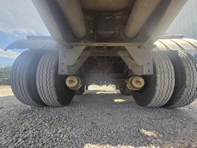 2011 Walker 6800 Gallon Stainless Steel Non Code Tank Trailer Tandem Axle Air Ride