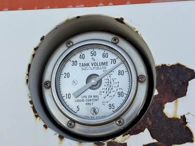 1986 Ford F-700 2790 Gallon Propane Truck - Manual