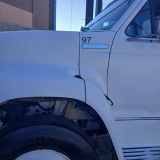 1995 Ford F-700 2750 Gallon Propane Truck - Manual