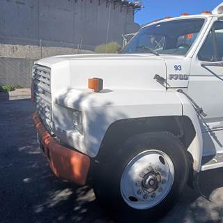 1993 Ford F-700 2750 Gallon Propane Truck