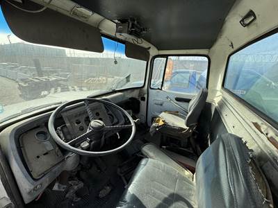 1984 Ford F-800 2750 Gallon Propane Truck - Manual