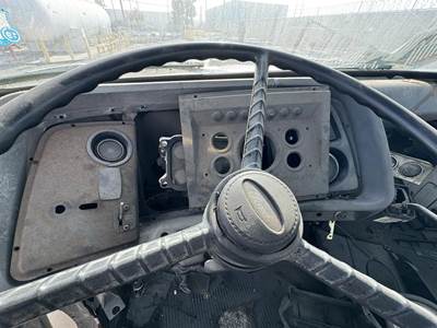 1984 Ford F-800 2750 Gallon Propane Truck - Manual