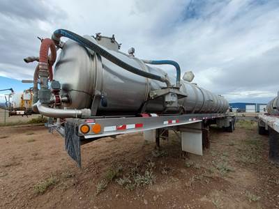 2018 Polar 5500 GALLON - STAINLESS - Vacuum Tank Trailer
