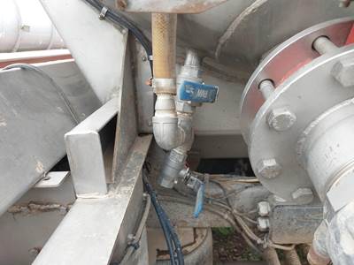 2018 Polar Tandem Axle Stainless Steel Vacuum Tank Trailer - Air Ride, Fixed Axle