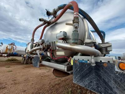 2018 Polar Tandem Axle Stainless Steel Vacuum Tank Trailer - Air Ride, Fixed Axle