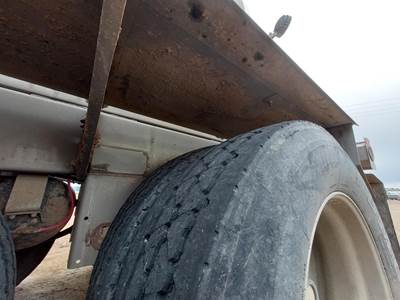 2018 Polar Tandem Axle Stainless Steel Vacuum Tank Trailer - Air Ride, Fixed Axle