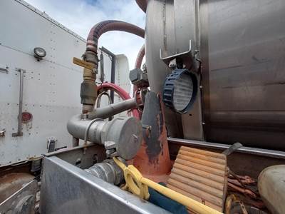 2018 Polar Tandem Axle Stainless Steel Vacuum Tank Trailer - Air Ride, Fixed Axle