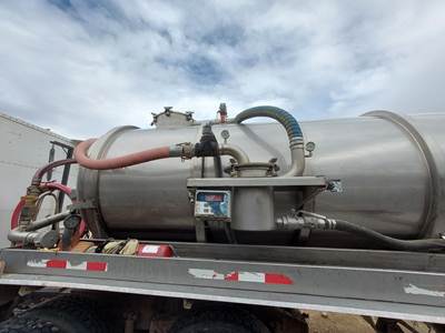 2018 Polar Tandem Axle Stainless Steel Vacuum Tank Trailer - Air Ride, Fixed Axle