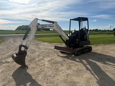 2018 Bobcat E32 Mini Excavator