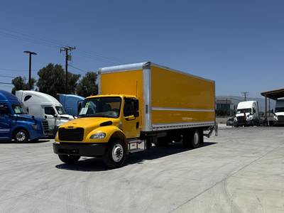 Freightliner M2 106 Box Truck - 220HP, Automatic, Roll up Door, Liftgate