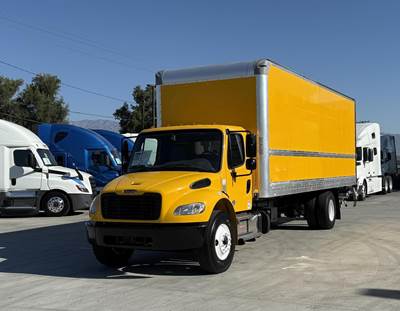 Freightliner M2 106 Box Truck - 220HP, Automatic, Roll up Door, Liftgate