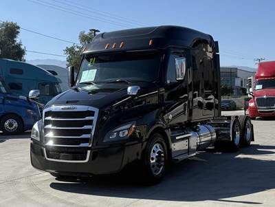 Freightliner Cascadia 126 Sleeper Semi Truck - Mid Roof Sleeper, Detroit 505HP, 12 Speed Dt12 Automatic