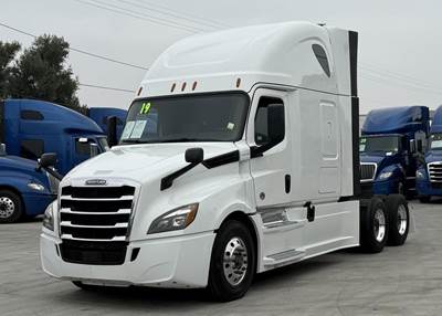 Freightliner Cascadia 126 Sleeper Semi Truck - Raised Roof Sleeper, Detroit 455HP, 12 Speed Dt12 Automatic