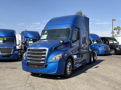 Freightliner Cascadia 126 Sleeper Semi Truck - Raised Roof Sleeper, Detroit 455HP, 12 Speed Dt12 Automatic