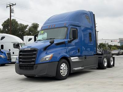 Freightliner Cascadia 126 Sleeper Semi Truck - Raised Roof Sleeper, Detroit 455HP, 10 Speed Manual
