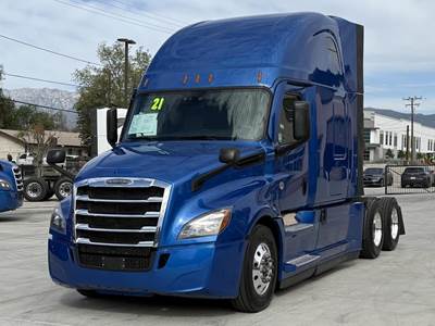 Freightliner Cascadia 126 Sleeper Semi Truck - Raised Roof Sleeper, Detroit 455HP, 12 Speed Dt12 Automatic