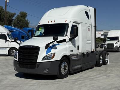 Freightliner Cascadia 126 Sleeper Semi Truck - Raised Roof Sleeper, Detroit 455HP, 12 Speed Dt12 Automatic