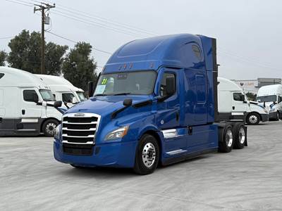 Freightliner Cascadia 126 Sleeper Semi Truck - Raised Roof Sleeper, Detroit 455HP, 12 Speed Dt12 Automatic