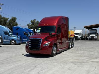Freightliner Cascadia 126 Sleeper Semi Truck - Raised Roof Sleeper, Detroit 455HP, 12 Speed Dt12 Automatic