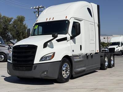Freightliner Cascadia 126 Sleeper Semi Truck - Raised Roof Sleeper, Detroit 455HP, 12 Speed Automatic