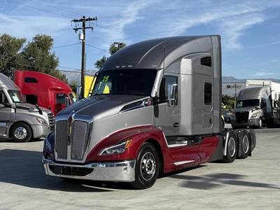 Kenworth T680 Sleeper Semi Truck - Cummins 450HP, Automatic