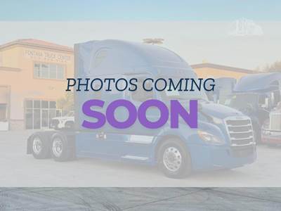 Peterbilt 579 Sleeper Semi Truck - Raised Roof Sleeper, Cummins 450HP, 12 Speed Automatic