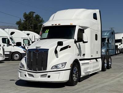 Peterbilt 579 Sleeper Semi Truck - Raised Roof Sleeper, Cummins 450HP, 12 Speed Automatic