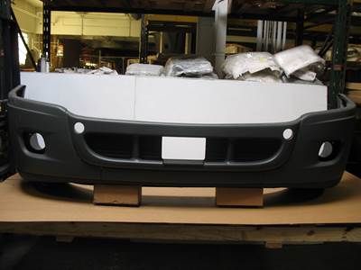 Freightliner Cascadia Aftermarket Plastic Bumper