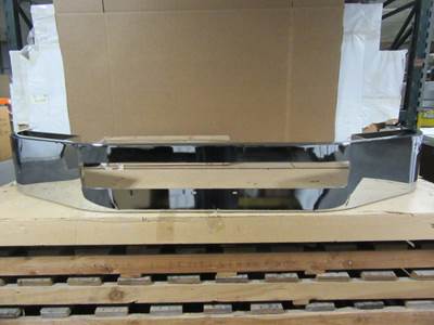 New Aftermarket Chrome Front Bumper for 2018-2024 Volvo VNL