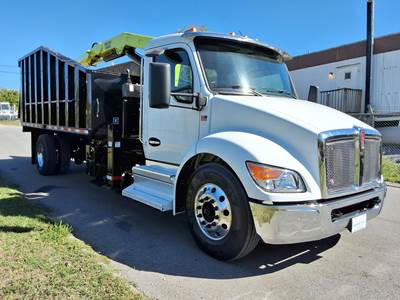 Kenworth T380 Grapple Truck - Paccar, 6 Speed Allison Rds Automatic