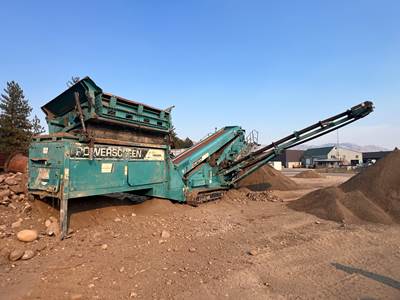 2013 Powerscreen Chieftain 1400 Screening Plant