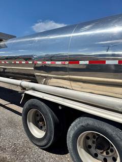 1994 Krohnert 5000 GALLON FOOD GRADE WITH PUMP Pump Trailer