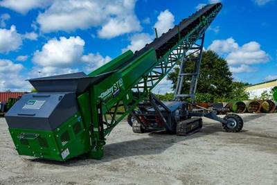 McCloskey ST80TLA Conveyor