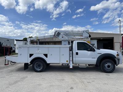 Ford F-550 XL 36 ft Boom / Bucket Truck - 2006 Hi-Ranger TL36P Aerial Lift, Automatic