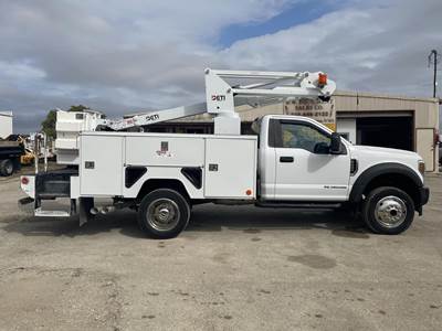 Ford F-550 XLT 35 ft Boom / Bucket Truck - 2019 ETI ETC35SNT Aerial Lift, Automatic
