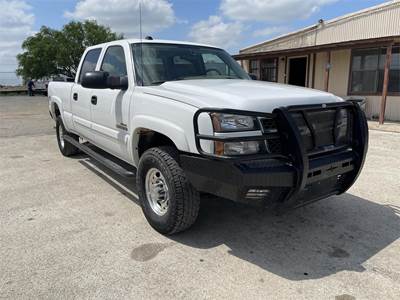 Chevrolet Silverado 2500 LS