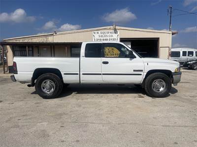 Dodge Ram 2500 SLT