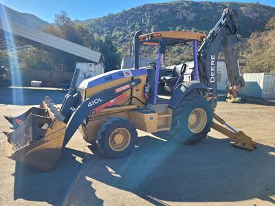 2017 John Deere 410L Backhoe - Backhoe