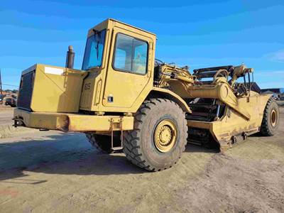 Caterpillar 615 Scraper